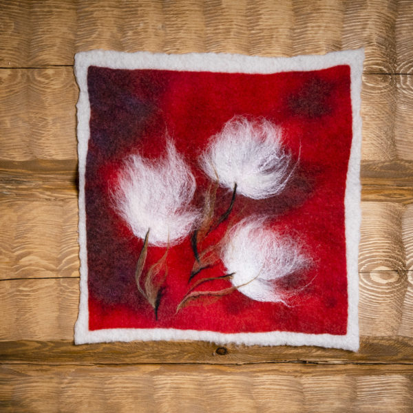 Lingonberry wool canvas. 100% merino wool.